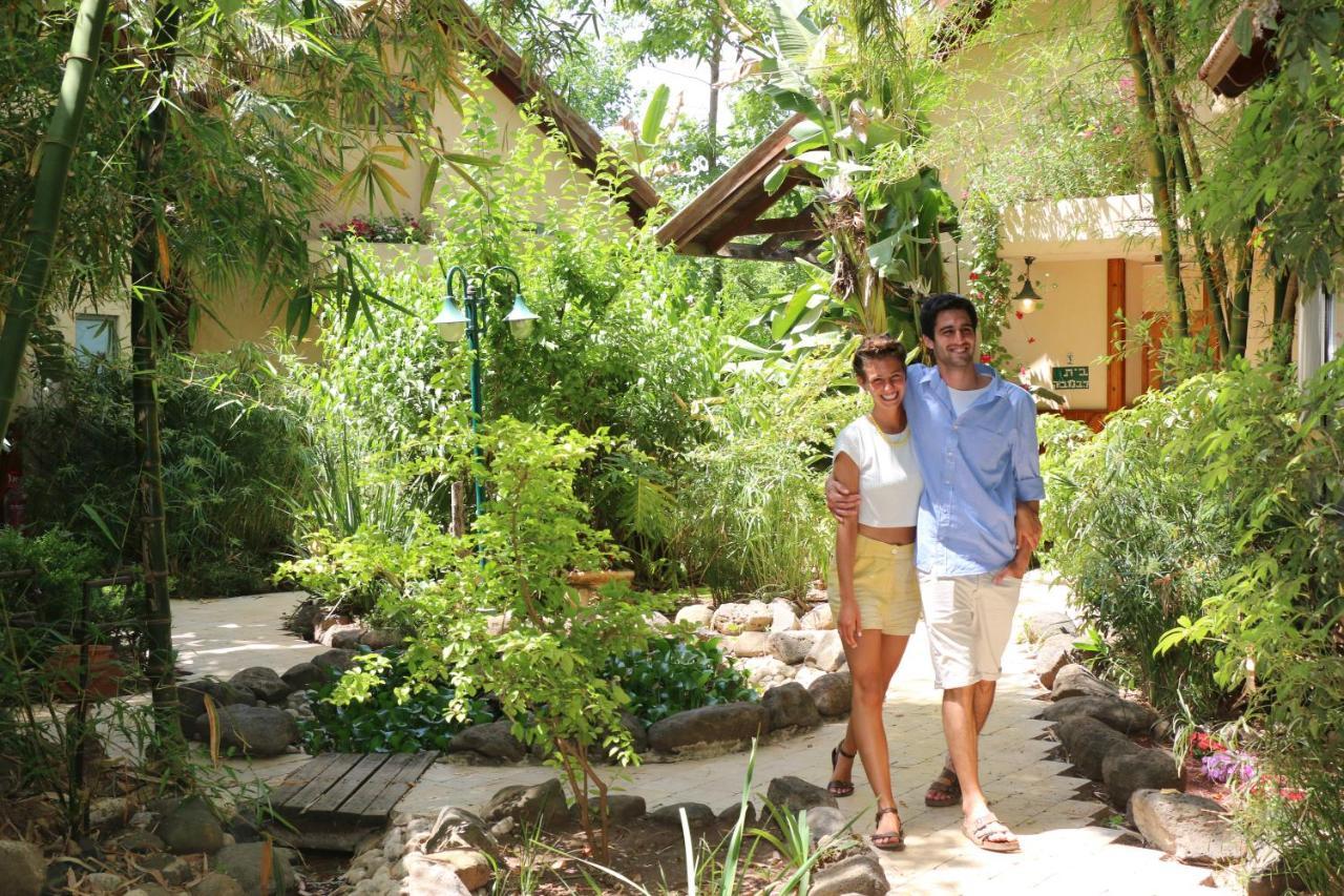Vitrage Holiday Village And Spa Bet Hillel Exterior photo